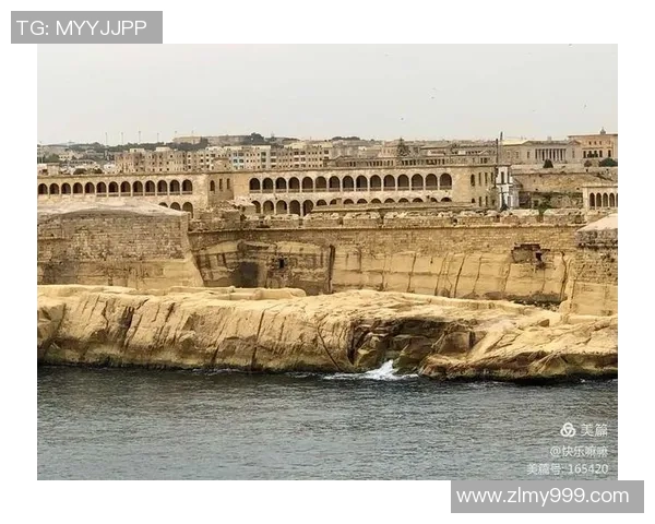 地中海足球明星的辉煌历程与传奇瞬间解析